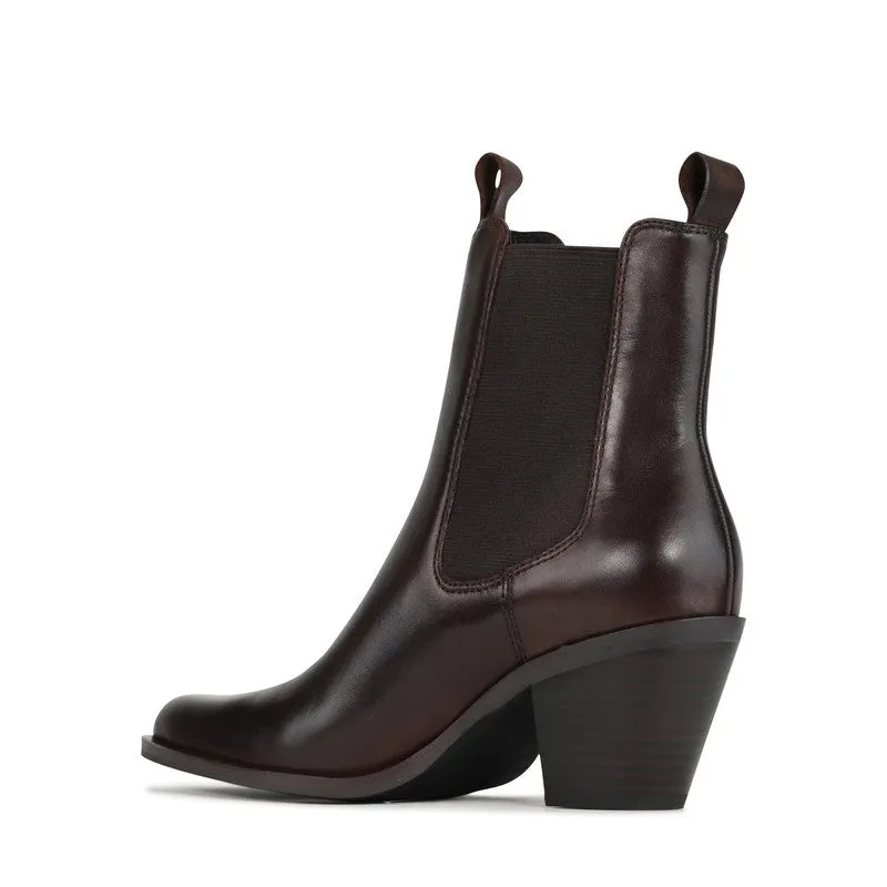 Eos Elesa Chestnut Heeled Chelsea Boot