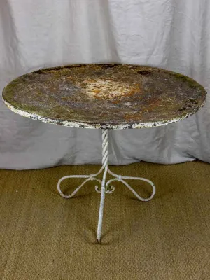 Round antique French garden table